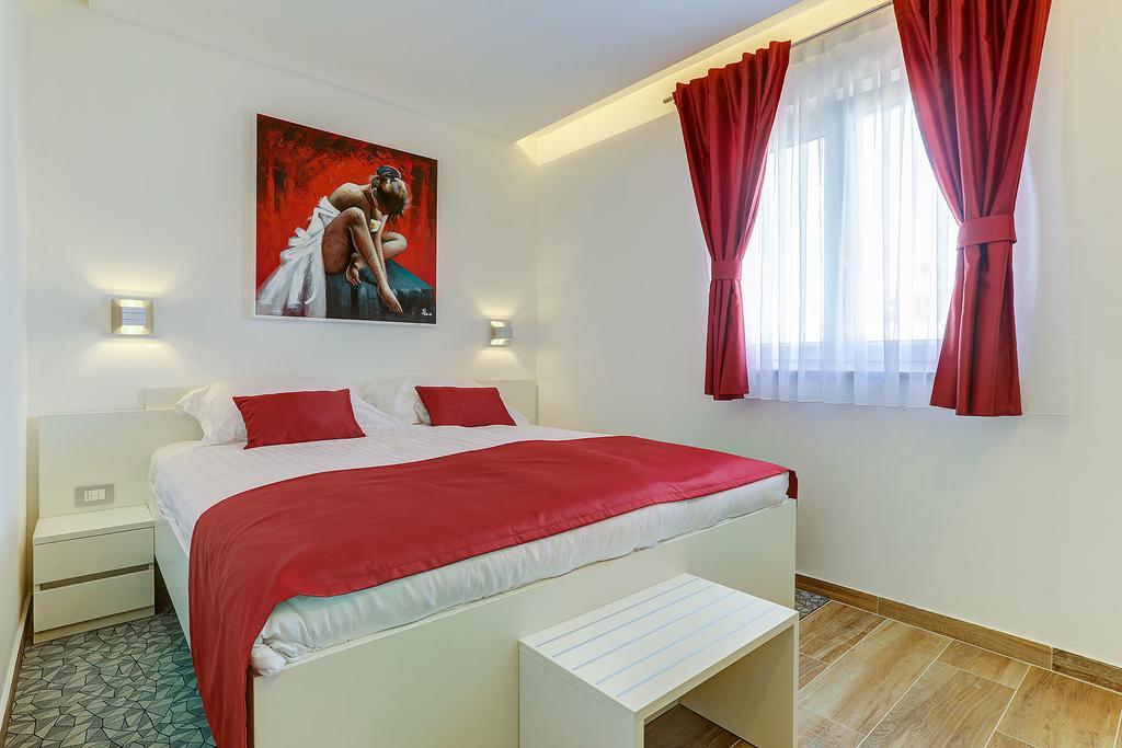 Apartments Lapis Premantura Extérieur photo