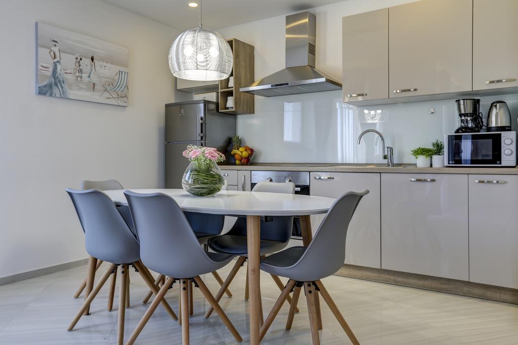 Apartments Lapis Premantura Extérieur photo
