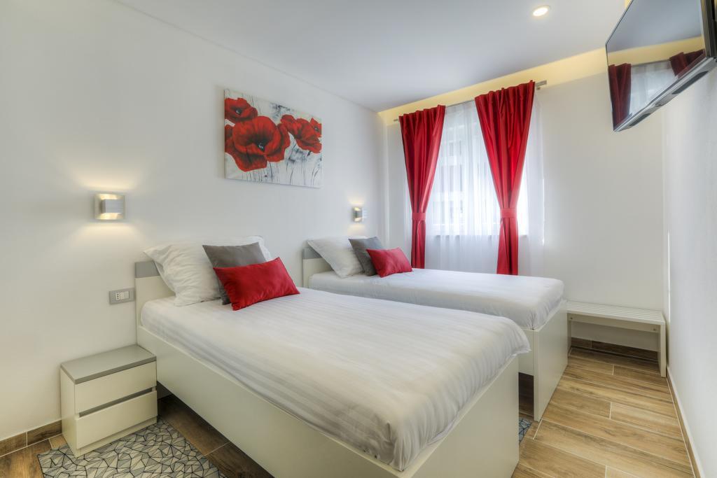 Apartments Lapis Premantura Extérieur photo